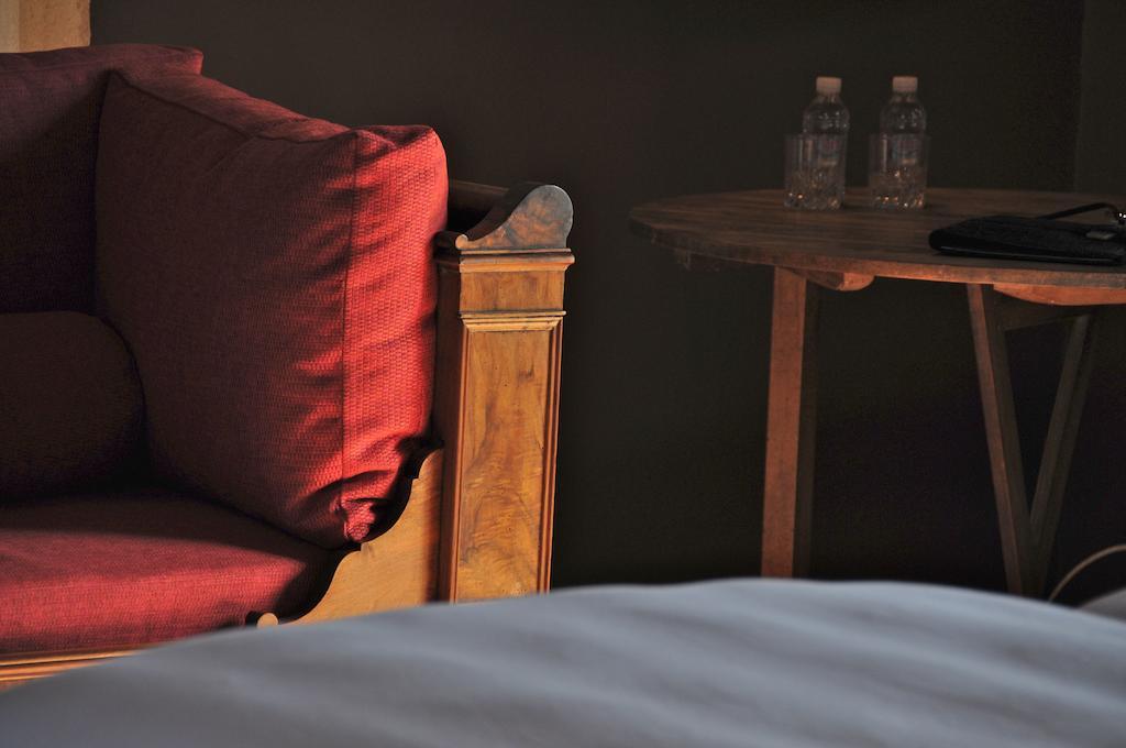 Chateau De Lerse Acomodação com café da manhã Perignac  Quarto foto