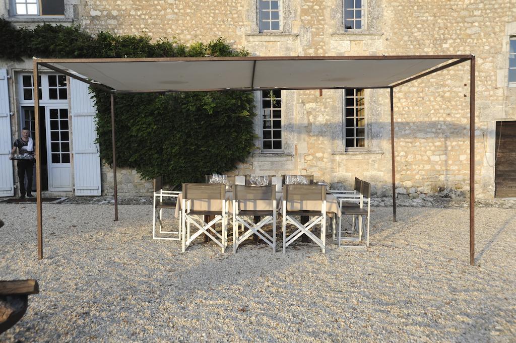 Chateau De Lerse Acomodação com café da manhã Perignac  Exterior foto