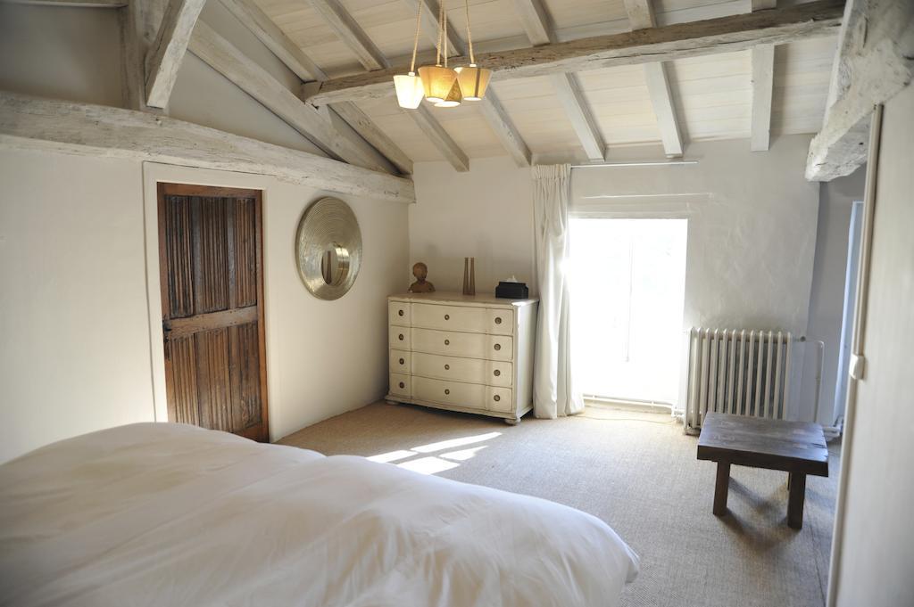 Chateau De Lerse Acomodação com café da manhã Perignac  Quarto foto
