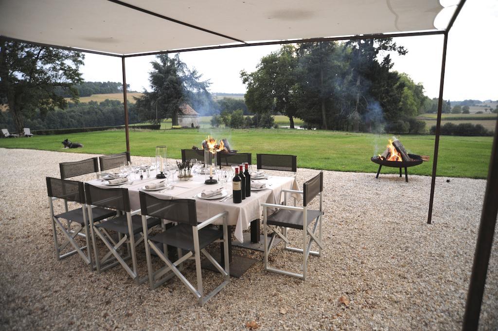 Chateau De Lerse Acomodação com café da manhã Perignac  Exterior foto