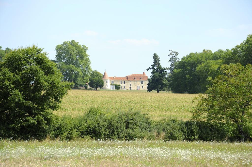 Chateau De Lerse Acomodação com café da manhã Perignac  Exterior foto