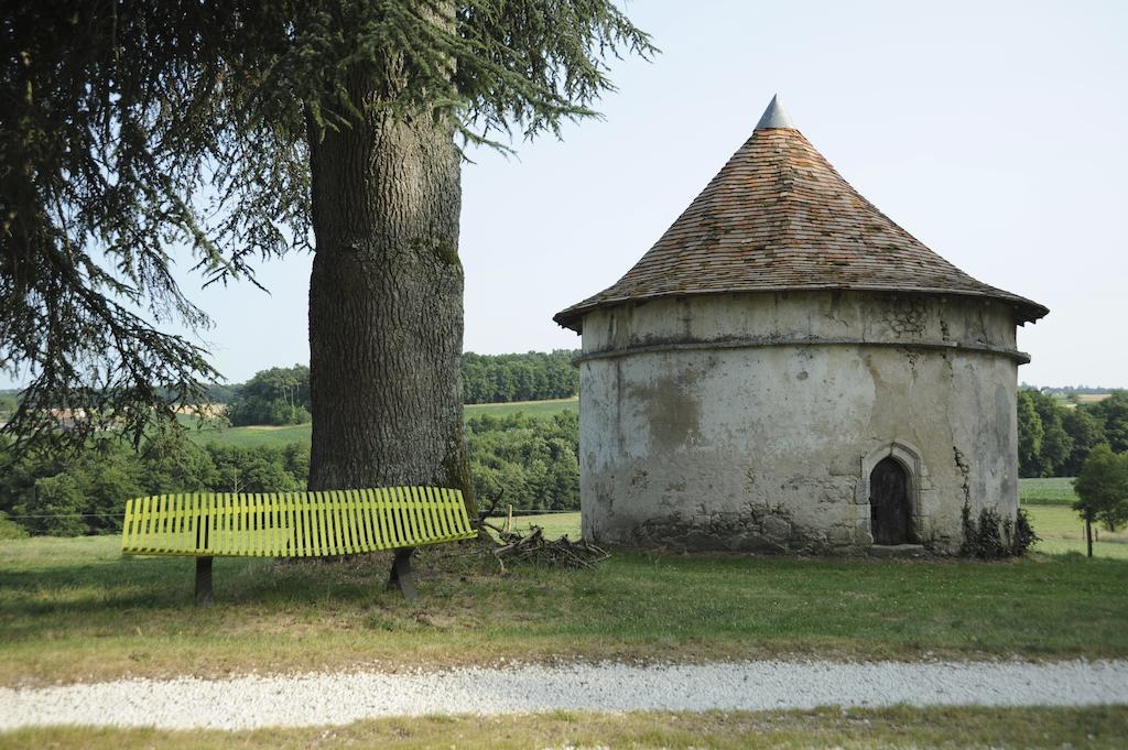 Chateau De Lerse Acomodação com café da manhã Perignac  Exterior foto