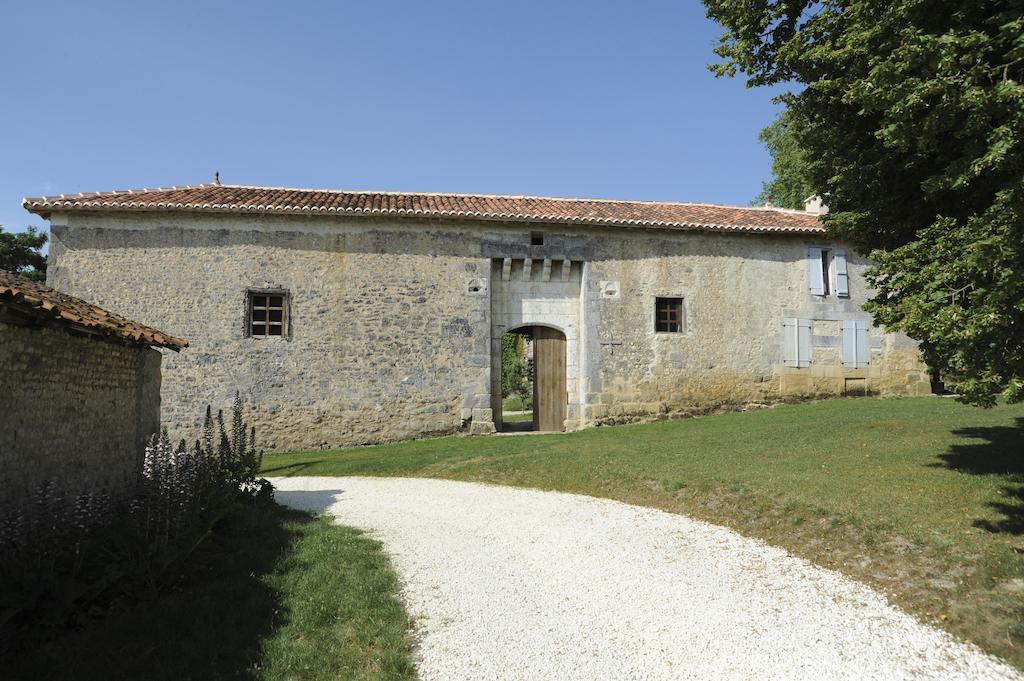 Chateau De Lerse Acomodação com café da manhã Perignac  Exterior foto
