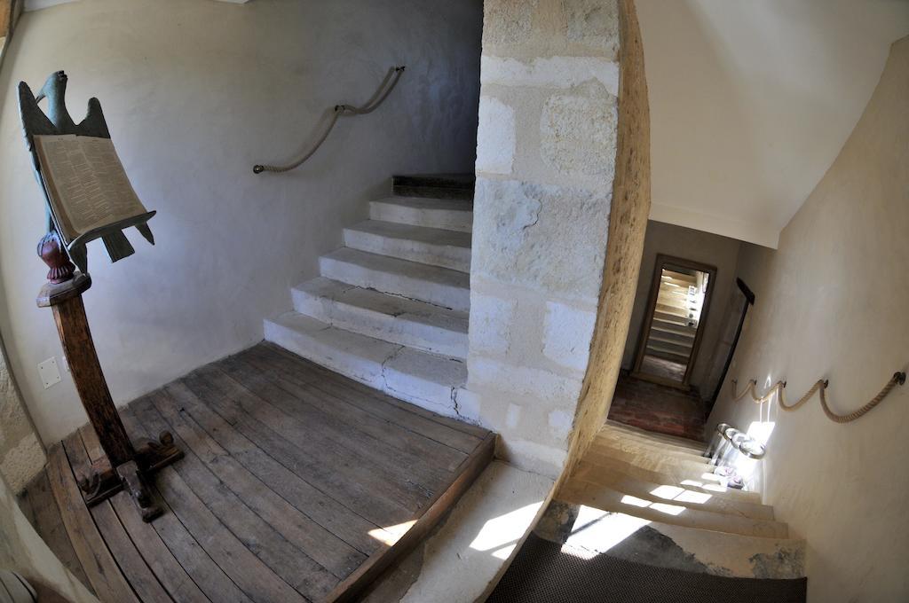 Chateau De Lerse Acomodação com café da manhã Perignac  Exterior foto