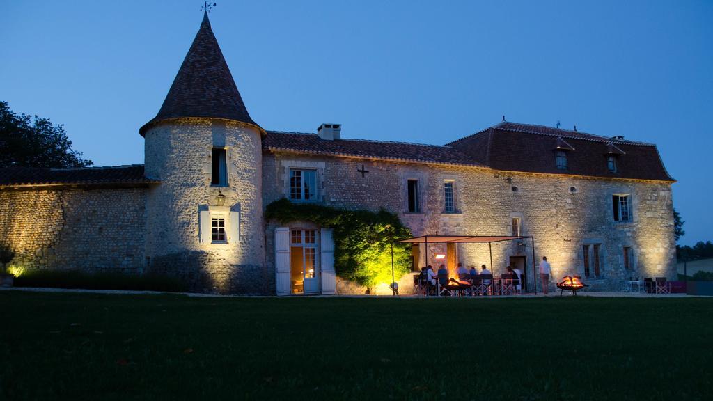 Chateau De Lerse Acomodação com café da manhã Perignac  Exterior foto